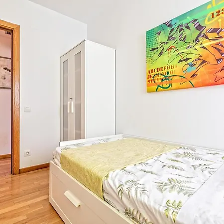 Appartamento Lujo& Piscina Junto Barcelona Centro *